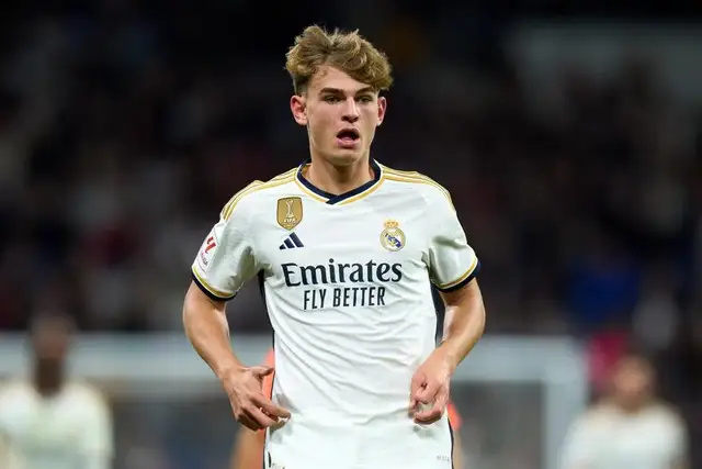 中场的稳健 中场的稳健